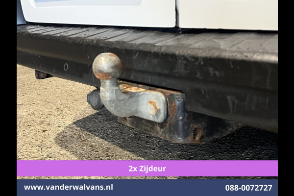Renault Trafic 1.6 dCi 126pk L2H1 Euro6 Airco | 2x Zijdeur | Camera | Trekhaak | Cruisecontrol Parkeersensoren, bijrijdersbank Renault Trafic 1.6 dCi 126pk L2H1 Euro6 Airco | 2x Zijdeur | Camera | Trekhaak | Cruisecontrol Parkeersensoren, bijrijdersbank