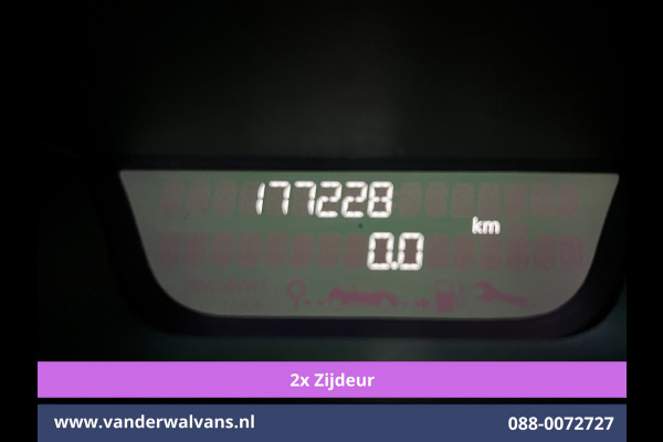 Renault Trafic 1.6 dCi 126pk L2H1 Euro6 Airco | 2x Zijdeur | Camera | Trekhaak | Cruisecontrol Parkeersensoren, bijrijdersbank Renault Trafic 1.6 dCi 126pk L2H1 Euro6 Airco | 2x Zijdeur | Camera | Trekhaak | Cruisecontrol Parkeersensoren, bijrijdersbank