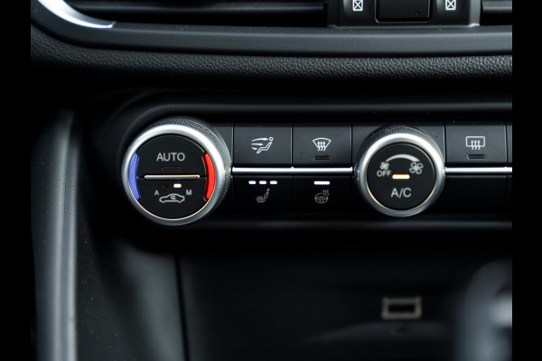 Alfa Romeo Giulia 2.9 V6 Quadrifoglio | Adapt. cruise | Harman/Kardon | CarPlay Alfa Romeo Giulia 2.9 V6 Quadrifoglio | Adapt. cruise | Harman/Kardon | CarPlay