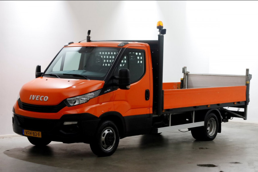 Iveco Daily 35C14 136pk Open Laadbak met laadklep en trekhaak 3500kg 02-2020 Iveco Daily 35C14 136pk Open Laadbak met laadklep en trekhaak 3500kg 02-2020