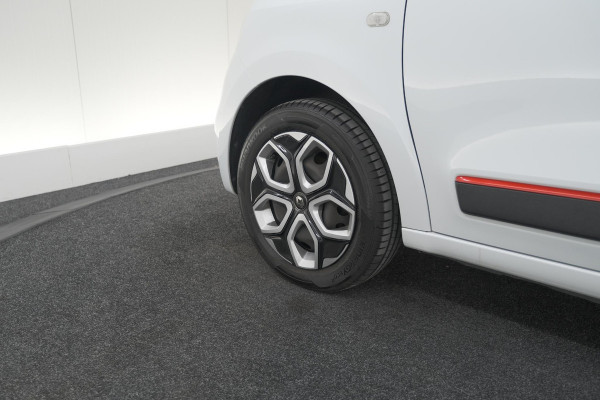Renault Twingo 1.0 SCe Collection | Cruise Control |  Airco | Bluetooth Radio Renault Twingo 1.0 SCe Collection | Cruise Control |  Airco | Bluetooth Radio