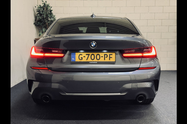 BMW 3-serie 320i High Ex. M-Sport ShadowLine | 19" | Leder | Trekhaak BMW 3-serie 320i High Ex. M-Sport ShadowLine | 19" | Leder | Trekhaak