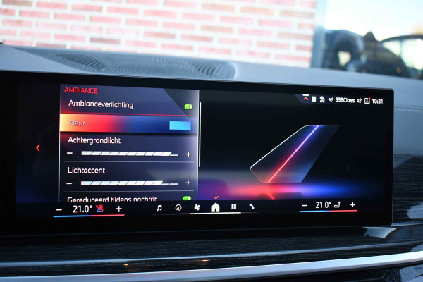 BMW X5 xDrive50e M-Sport Skylounge Comf-stoel ACC 360 HUD H/K 21inch BTW-auto BMW X5 xDrive50e M-Sport Skylounge Comf-stoel ACC 360 HUD H/K 21inch BTW-auto