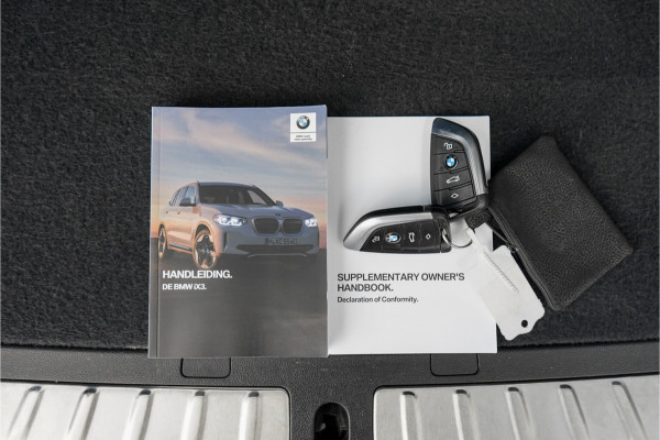 BMW iX3 High Executive 80 kWh Pano ACC HUD H&K Elek Trekhaak 1e Eig