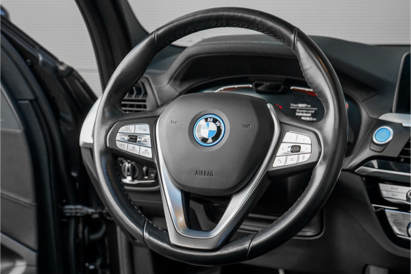 BMW iX3 High Executive 80 kWh Pano ACC HUD H&K Elek Trekhaak 1e Eig