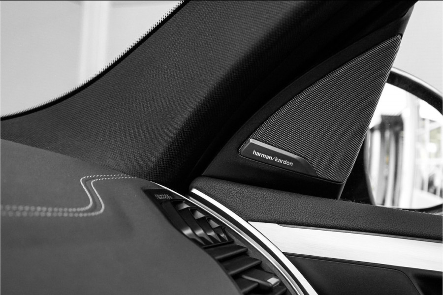 BMW iX3 High Executive 80 kWh Pano ACC HUD H&K Elek Trekhaak 1e Eig