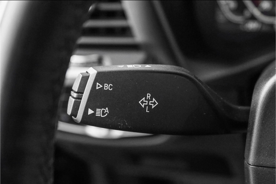 BMW iX3 High Executive 80 kWh Pano ACC HUD H&K Elek Trekhaak 1e Eig