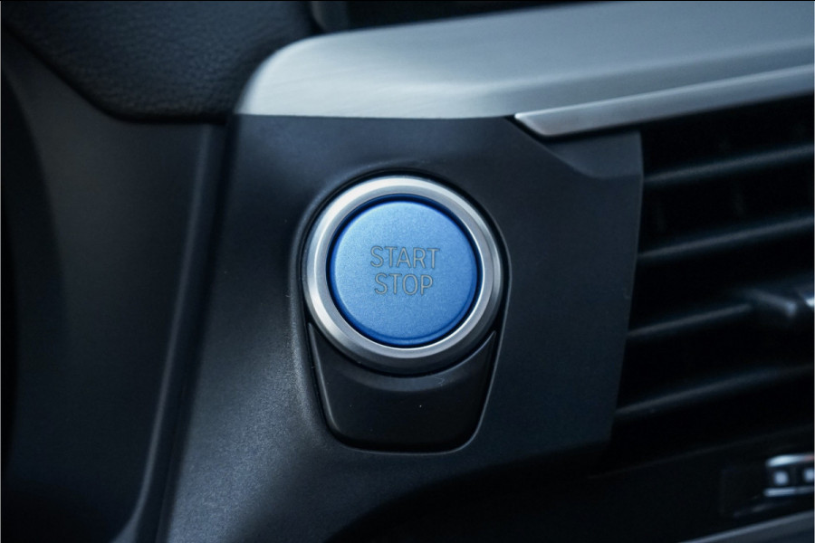 BMW iX3 High Executive 80 kWh Pano ACC HUD H&K Elek Trekhaak 1e Eig