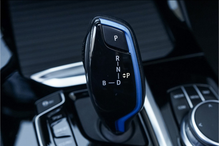 BMW iX3 High Executive 80 kWh Pano ACC HUD H&K Elek Trekhaak 1e Eig