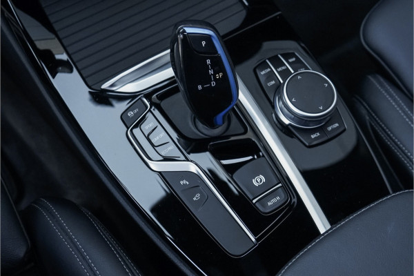 BMW iX3 High Executive 80 kWh Pano ACC HUD H&K Elek Trekhaak 1e Eig