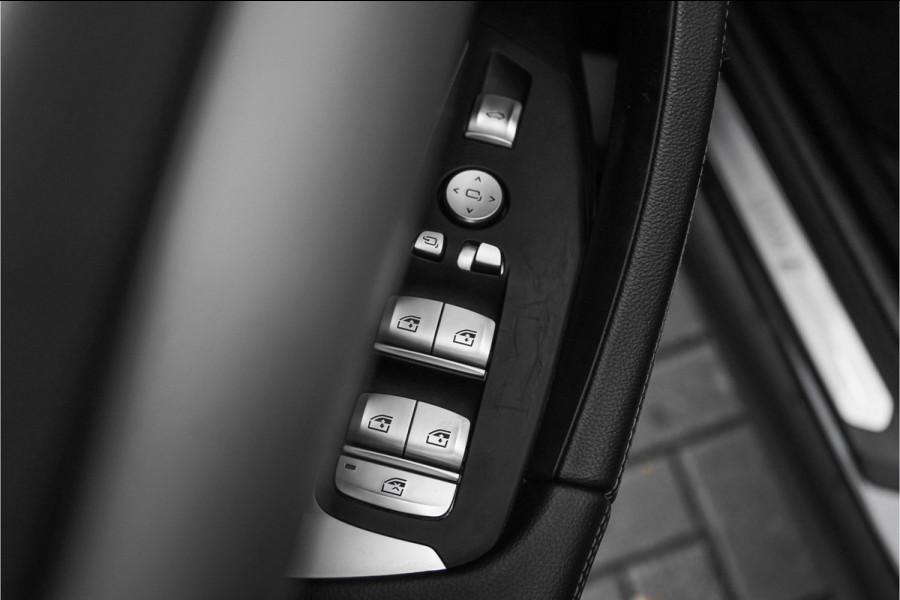 BMW iX3 High Executive 80 kWh Pano ACC HUD H&K Elek Trekhaak 1e Eig