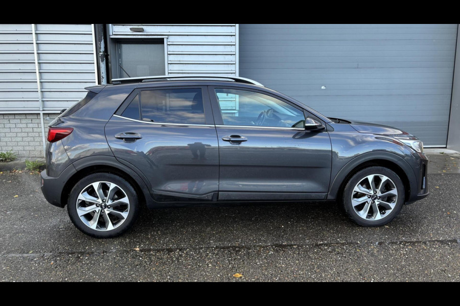 Kia Stonic 1.0 T-GDi DynamicLine | camera | navi | trekhaak Kia Stonic 1.0 T-GDi DynamicLine | camera | navi | trekhaak