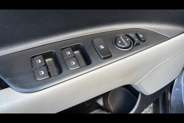 Kia Stonic 1.0 T-GDi DynamicLine | camera | navi | trekhaak Kia Stonic 1.0 T-GDi DynamicLine | camera | navi | trekhaak