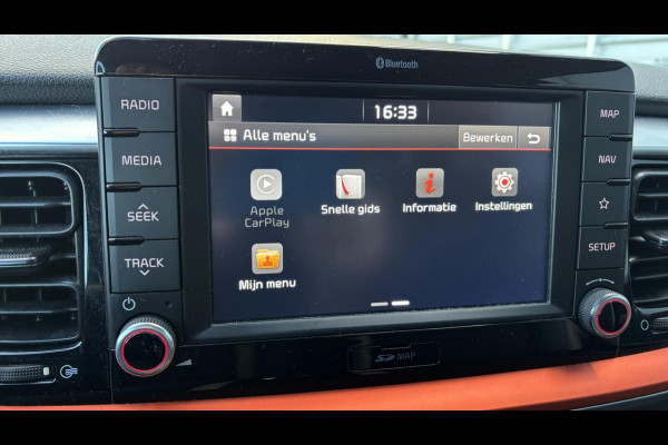 Kia Stonic 1.0 T-GDi DynamicLine | camera | navi | trekhaak Kia Stonic 1.0 T-GDi DynamicLine | camera | navi | trekhaak