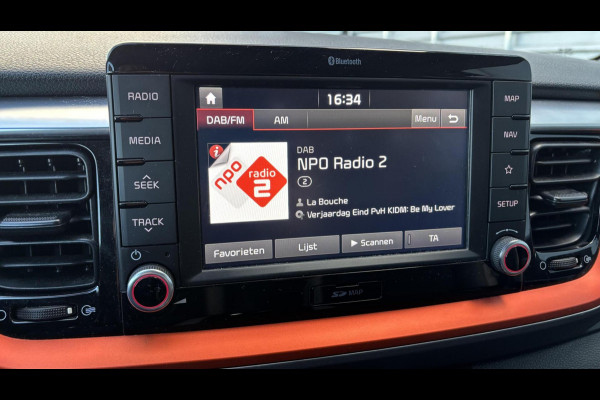 Kia Stonic 1.0 T-GDi DynamicLine | camera | navi | trekhaak Kia Stonic 1.0 T-GDi DynamicLine | camera | navi | trekhaak