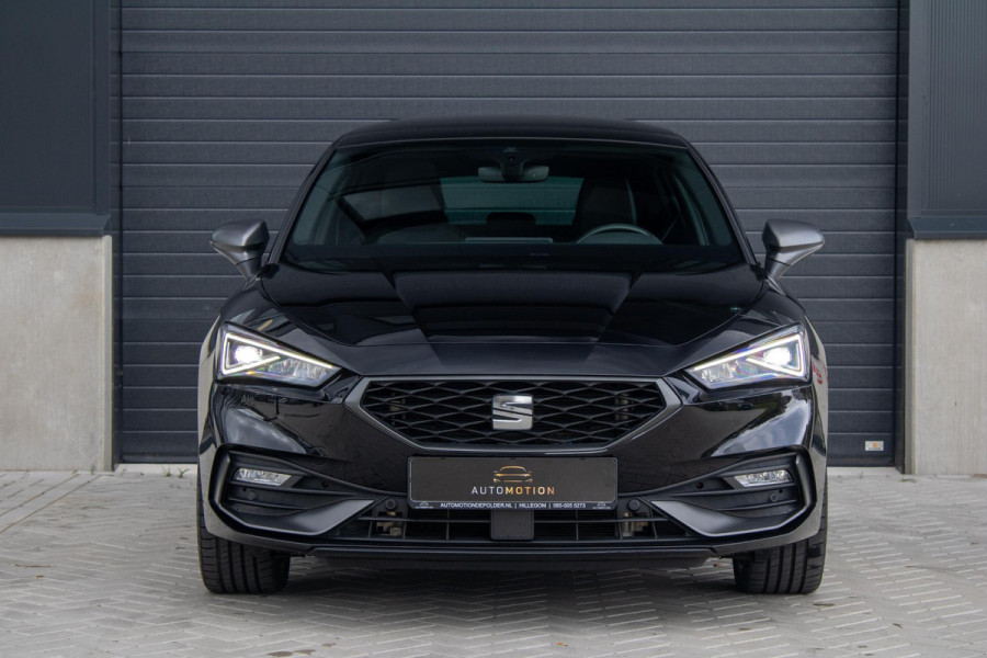 Seat Leon 1.4 TSI eHybrid PHEV FR Bus.Int. PANO CAMERA ACC CARPLAY Seat Leon 1.4 TSI eHybrid PHEV FR Bus.Int. PANO CAMERA ACC CARPLAY
