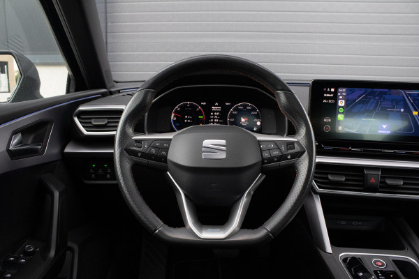 Seat Leon 1.4 TSI eHybrid PHEV FR Bus.Int. PANO CAMERA ACC CARPLAY Seat Leon 1.4 TSI eHybrid PHEV FR Bus.Int. PANO CAMERA ACC CARPLAY