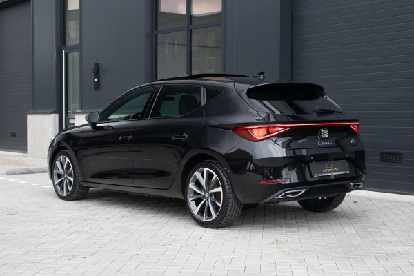 Seat Leon 1.4 TSI eHybrid PHEV FR Bus.Int. PANO CAMERA ACC CARPLAY Seat Leon 1.4 TSI eHybrid PHEV FR Bus.Int. PANO CAMERA ACC CARPLAY