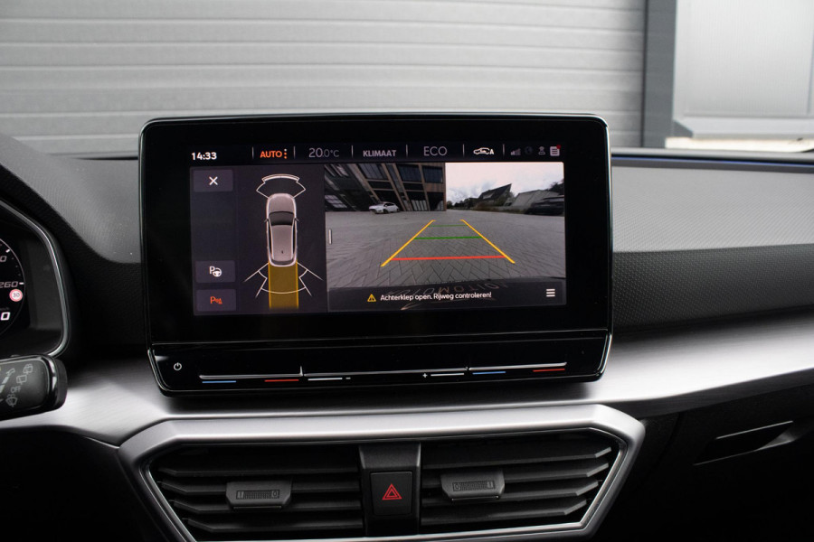 Seat Leon 1.4 TSI eHybrid PHEV FR Bus.Int. PANO CAMERA ACC CARPLAY Seat Leon 1.4 TSI eHybrid PHEV FR Bus.Int. PANO CAMERA ACC CARPLAY