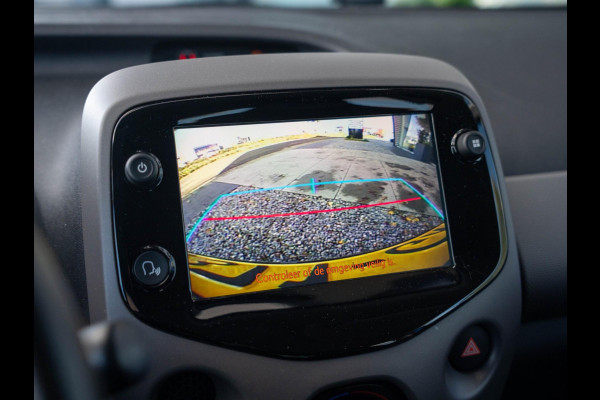 Peugeot 108 1.0 e-VTi Active / Camera / Carplay / Airco Peugeot 108 1.0 e-VTi Active / Camera / Carplay / Airco