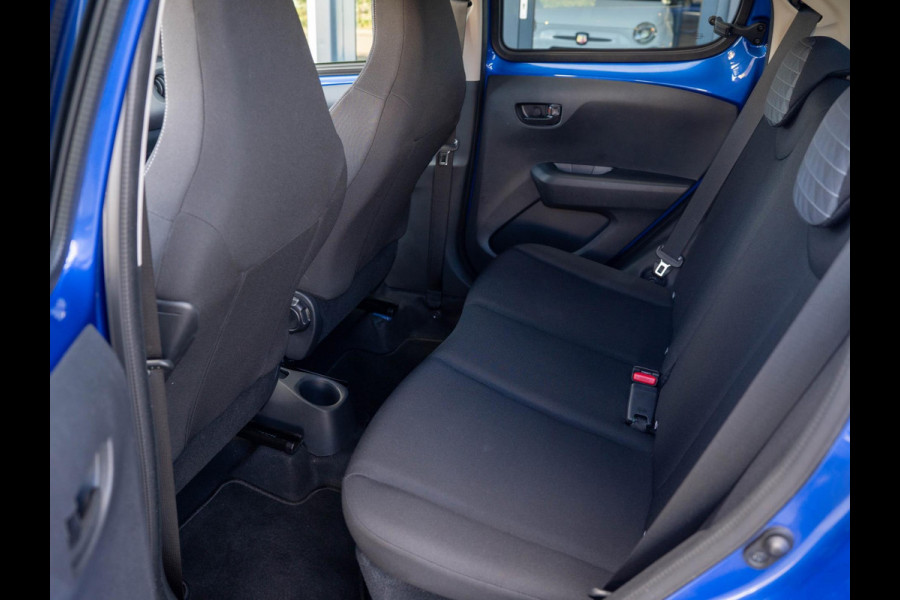 Peugeot 108 1.0 e-VTi Active / Camera / Carplay / Airco Peugeot 108 1.0 e-VTi Active / Camera / Carplay / Airco