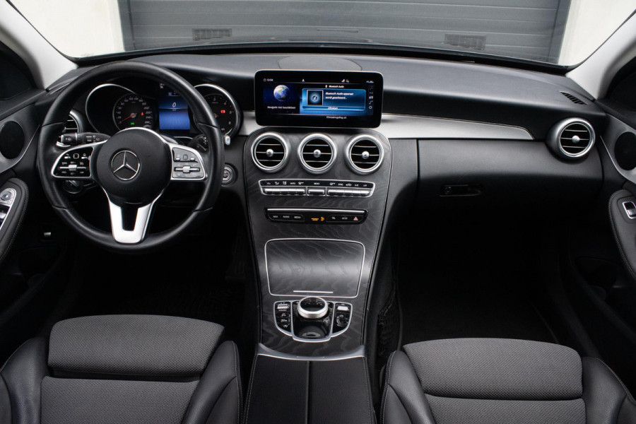 Mercedes-Benz C200d Elektr/Verwarm Stoel Camera Trekhaak Mercedes-Benz C200d Elektr/Verwarm Stoel Camera Trekhaak