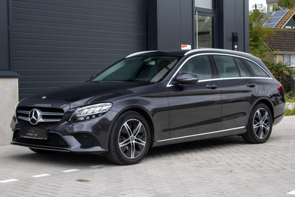 Mercedes-Benz C200d Elektr/Verwarm Stoel Camera Trekhaak Mercedes-Benz C200d Elektr/Verwarm Stoel Camera Trekhaak