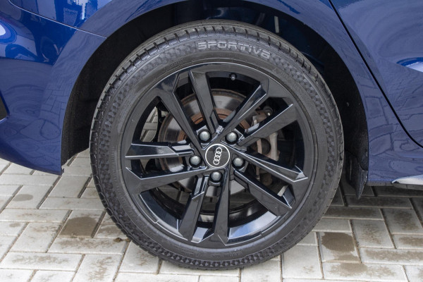 Audi A3 Sportback 40 TFSI e MatrixLED B&O Camera Sline Audi A3 Sportback 40 TFSI e MatrixLED B&O Camera Sline