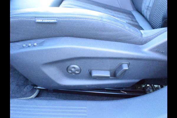 Peugeot 408 1.6 HYbrid GT 225 EAT8 First Edition SCHUIF- KANTELDAK | NAVI & CARPLAY | CAMERA MET SENSOREN | E.C.C. |