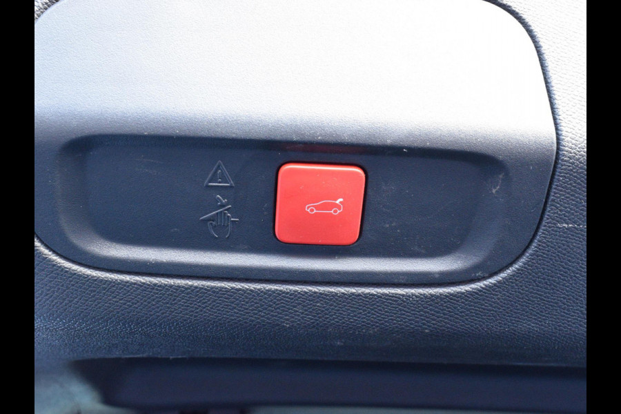 Peugeot 408 1.6 HYbrid GT 225 EAT8 First Edition SCHUIF- KANTELDAK | NAVI & CARPLAY | CAMERA MET SENSOREN | E.C.C. |