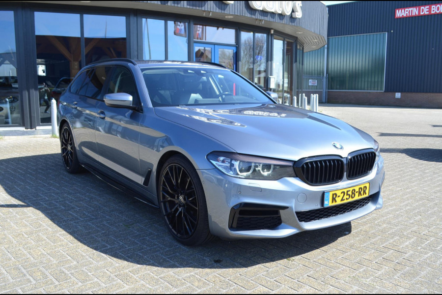 BMW 5 Serie 540i xDrive Touring 340 pk *Verkocht*