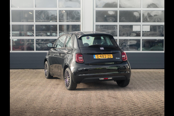 Fiat 500E 42 kWh | 17% Bijtelling | Camera | Keyless | PDC | BSM | Clima | Cruise | Apple Carplay