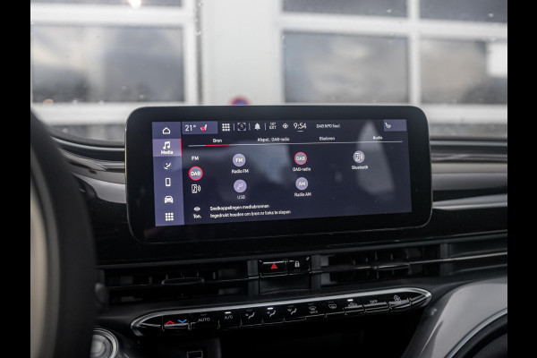 Fiat 500E 42 kWh | 17% Bijtelling | Camera | Keyless | PDC | BSM | Clima | Cruise | Apple Carplay