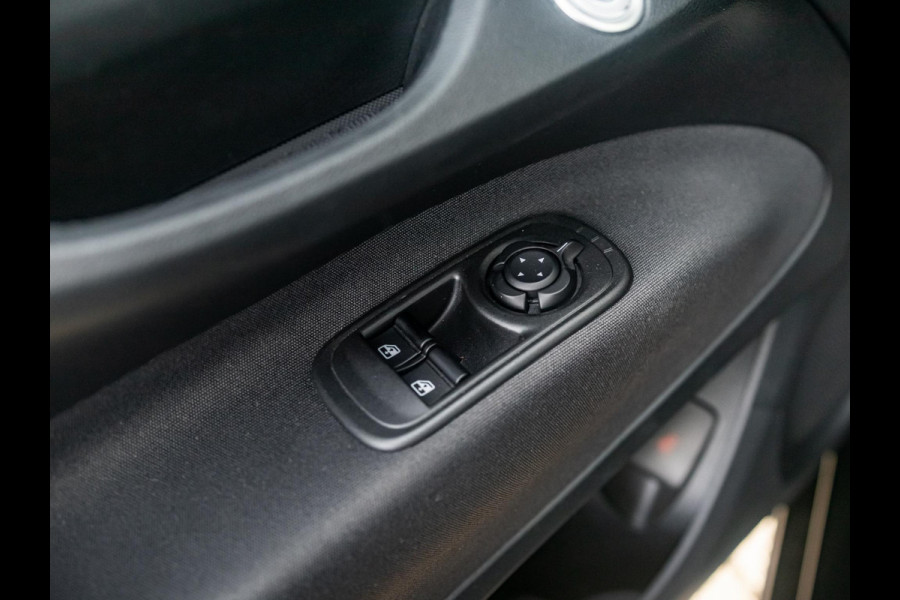 Fiat 500E 42 kWh | 17% Bijtelling | Camera | Keyless | PDC | BSM | Clima | Cruise | Apple Carplay