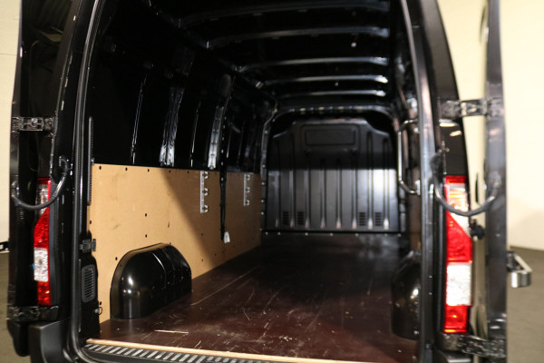 Renault Master T35 2.3 dCi 180pk L3H2 Energy Work Edition Renault Master T35 2.3 dCi 180pk L3H2 Energy Work Edition