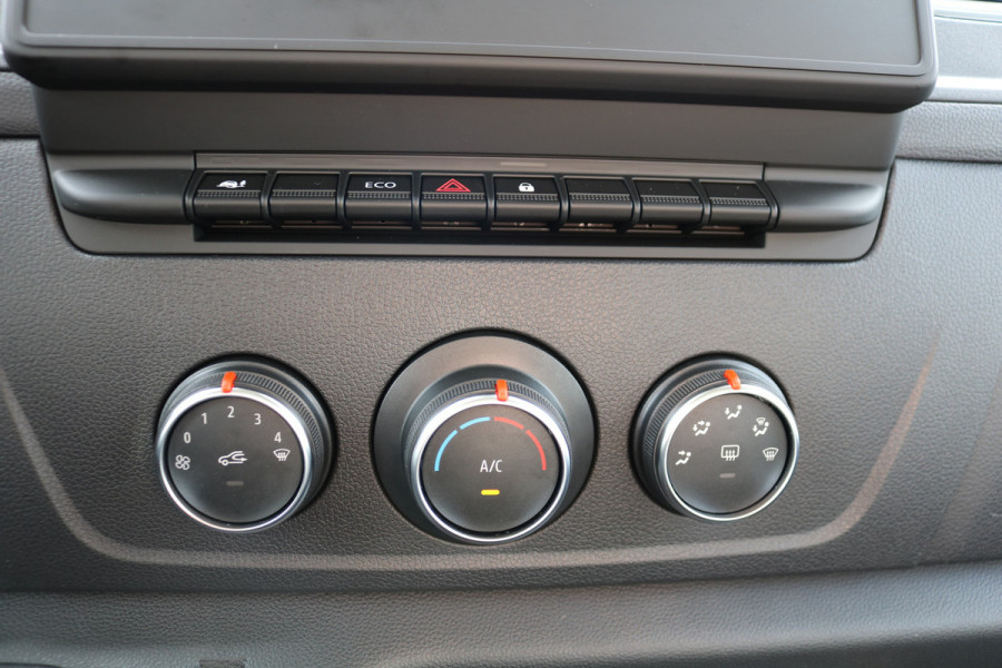 Renault Master T35 2.3 dCi 180pk L3H2 Energy Work Edition Renault Master T35 2.3 dCi 180pk L3H2 Energy Work Edition