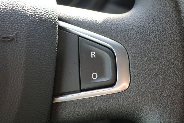 Renault Master T35 2.3 dCi 180pk L3H2 Energy Work Edition Renault Master T35 2.3 dCi 180pk L3H2 Energy Work Edition