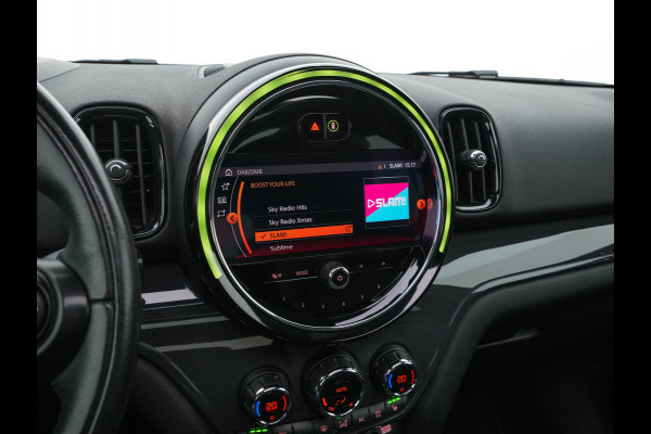 MINI Countryman 1.5 Cooper Boardwalk Edition (INCL-BTW) Aut. *PANO | HEAD-UP | ADAPTIVE-CRUISE | LUXURY-LEATHER | FULL-LED | HARMAN/KARDON | CAMERA | KEYLESS | HEATED-SPORTSEATS | AMBIENT-LIGHT | DAB+ | NAVI-FULLMAP | ECC | PDC | DIGI-C