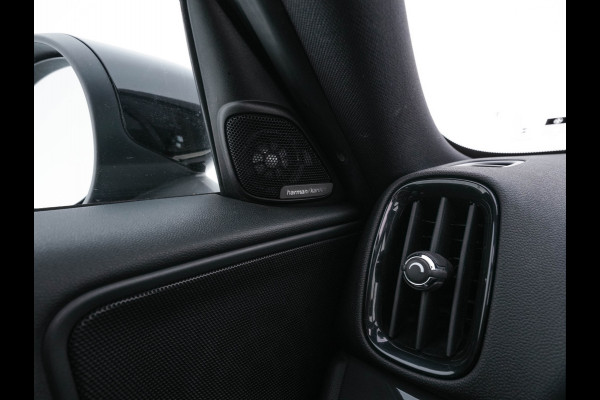 MINI Countryman 1.5 Cooper Boardwalk Edition (INCL-BTW) Aut. *PANO | HEAD-UP | ADAPTIVE-CRUISE | LUXURY-LEATHER | FULL-LED | HARMAN/KARDON | CAMERA | KEYLESS | HEATED-SPORTSEATS | AMBIENT-LIGHT | DAB+ | NAVI-FULLMAP | ECC | PDC | DIGI-C