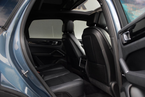 Porsche Cayenne 3.0 / Full Wrap/ Luchtvering/ Cruise Control/ Virtual Cockpit/ Trekhaak/ 250kW (340PK)