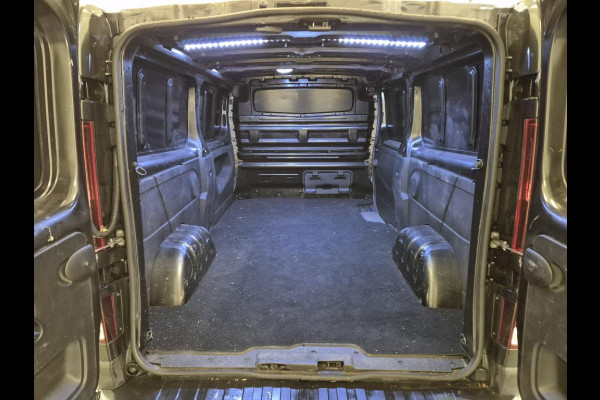 Renault Trafic 1.6 dCi T29 L2H1 Formula Edition Yellow Energy Renault Trafic 1.6 dCi T29 L2H1 Formula Edition Yellow Energy