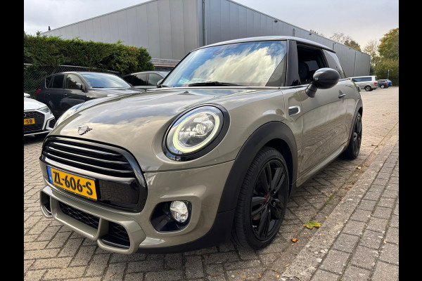 MINI Mini 1.5 Cooper / JCW Pakket / Piano Black / Carplay MINI Mini 1.5 Cooper / JCW Pakket / Piano Black / Carplay