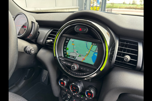 MINI Mini 1.5 Cooper / JCW Pakket / Piano Black / Carplay MINI Mini 1.5 Cooper / JCW Pakket / Piano Black / Carplay