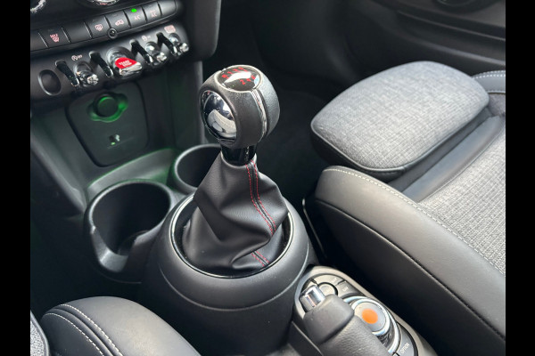 MINI Mini 1.5 Cooper / JCW Pakket / Piano Black / Carplay MINI Mini 1.5 Cooper / JCW Pakket / Piano Black / Carplay
