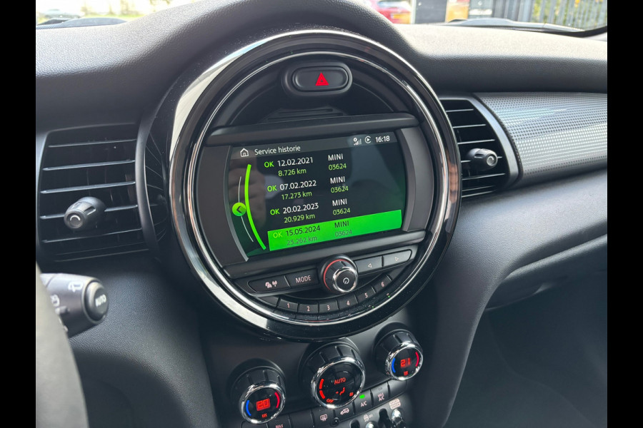 MINI Mini 1.5 Cooper / JCW Pakket / Piano Black / Carplay MINI Mini 1.5 Cooper / JCW Pakket / Piano Black / Carplay