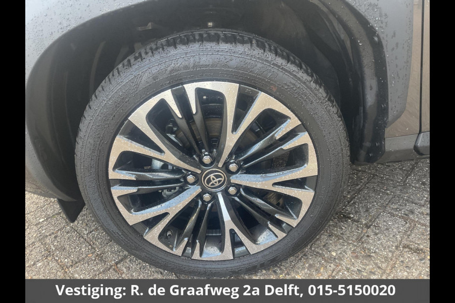 Toyota Yaris Cross 1.5 Hybrid 130 Executive | Stuur- & Stoelverwarming | Dodehoek detectie | Parkeersensoren | Navigatie