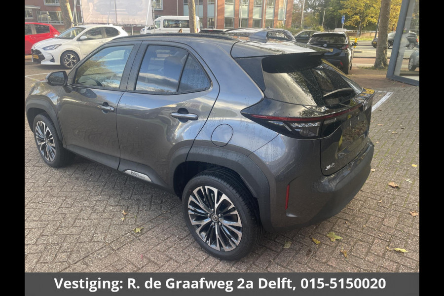 Toyota Yaris Cross 1.5 Hybrid 130 Executive | Stuur- & Stoelverwarming | Dodehoek detectie | Parkeersensoren | Navigatie