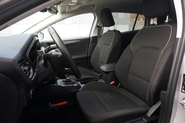 Ford FOCUS Wagon 1.0 EcoBoost Hybrid 125PK Titanium X Business Ford FOCUS Wagon 1.0 EcoBoost Hybrid 125PK Titanium X Business