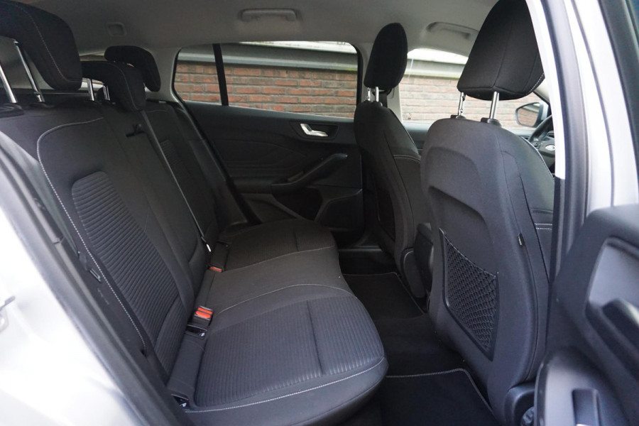 Ford FOCUS Wagon 1.0 EcoBoost Hybrid 125PK Titanium X Business Ford FOCUS Wagon 1.0 EcoBoost Hybrid 125PK Titanium X Business