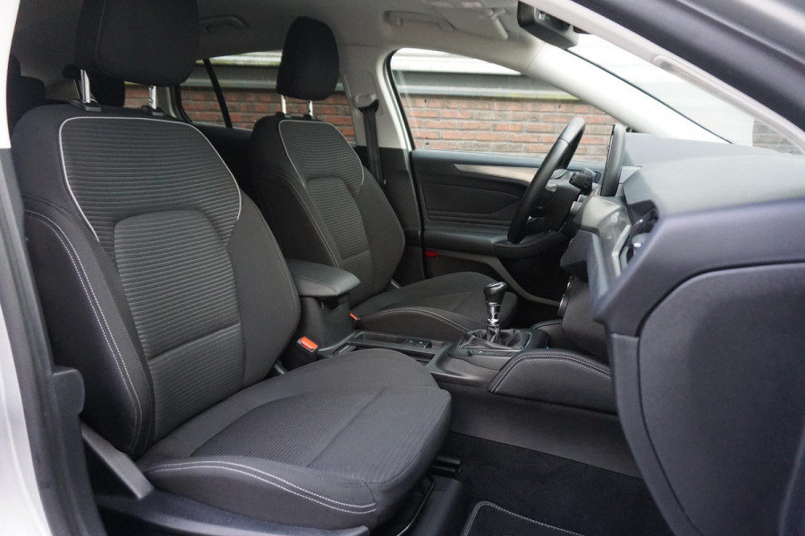 Ford FOCUS Wagon 1.0 EcoBoost Hybrid 125PK Titanium X Business Ford FOCUS Wagon 1.0 EcoBoost Hybrid 125PK Titanium X Business